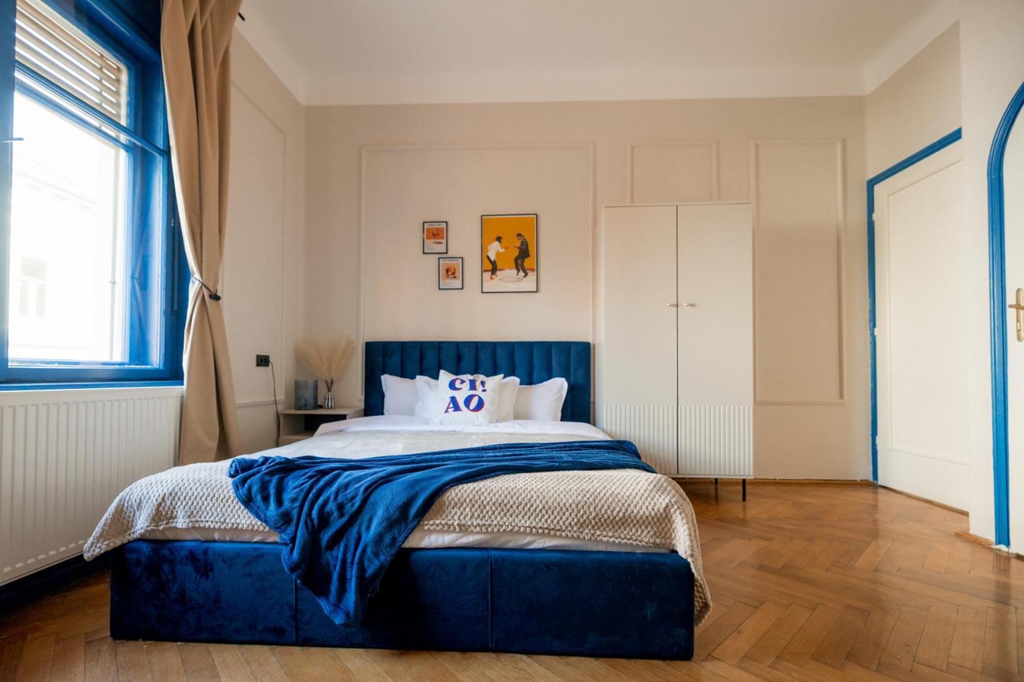Decebal Central Studio - Elegant And Cozy Stay アラド エクステリア 写真